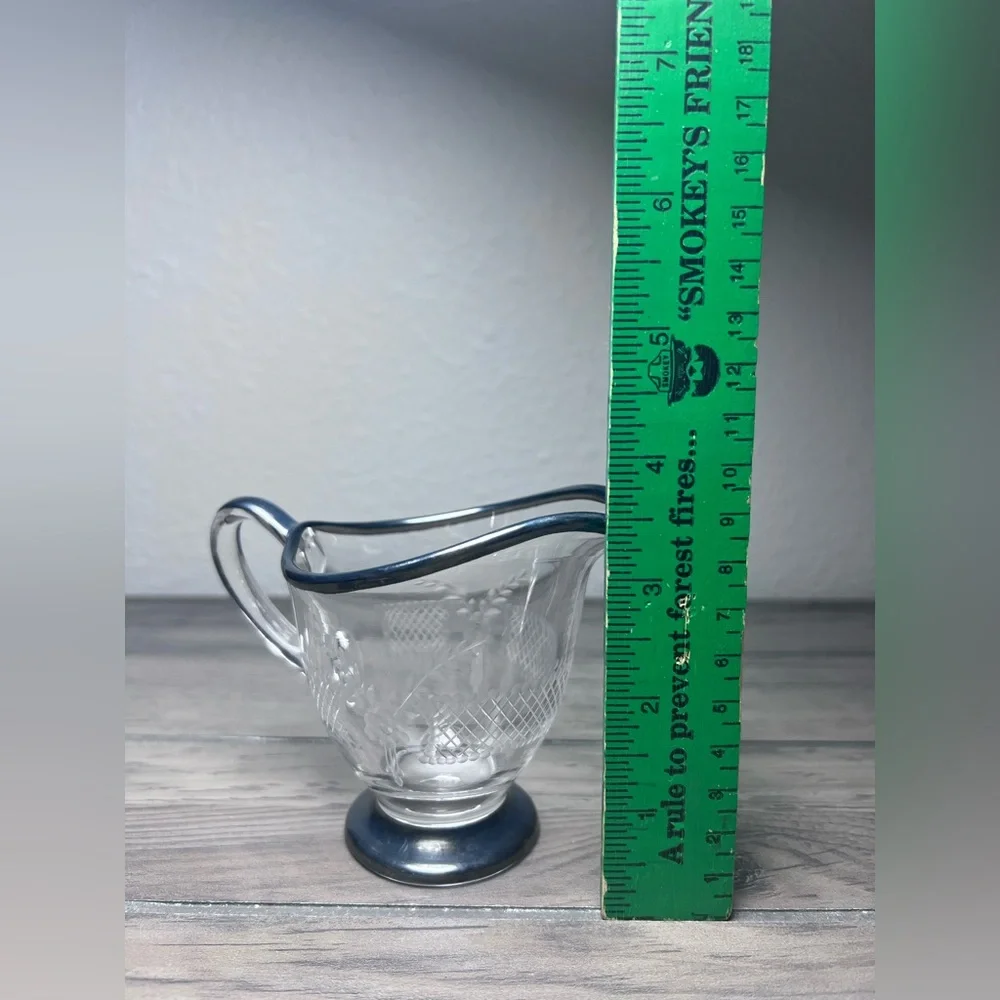 Vintage Delicate Etched Glass Creamer Floral & Lattice Pattern‎ Silver Overlay